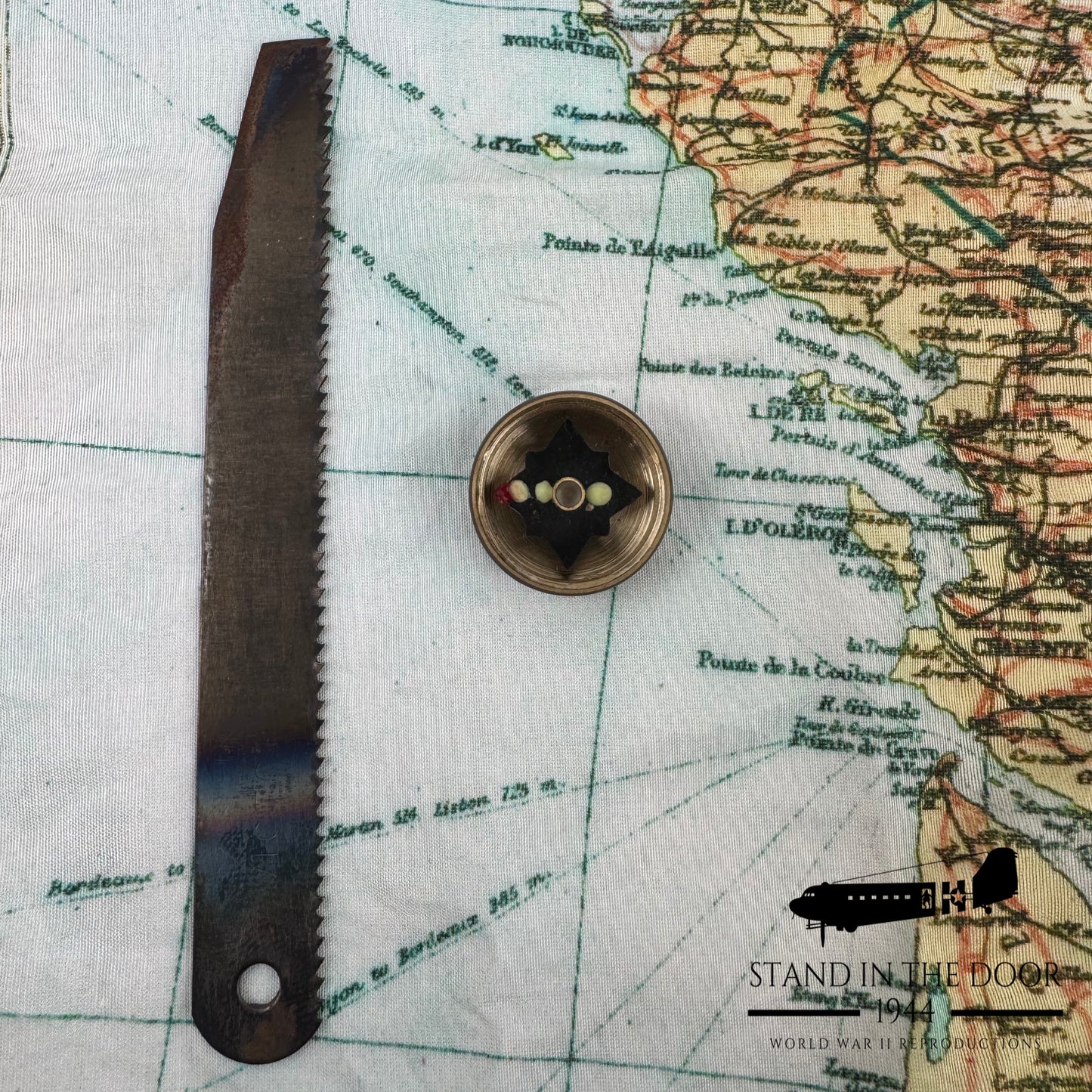 Escape Kit Compass